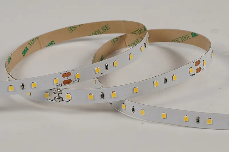 2835 70leds/m 24V 10MM