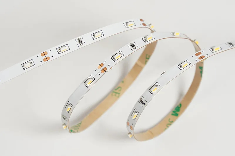 3014 60leds/m 12V 5MM （side view）